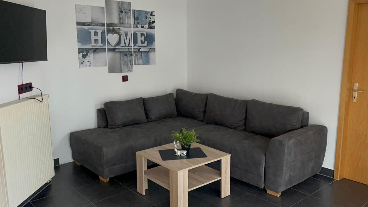 Ferienwohnung Staufenberg 2 Экстерьер фото